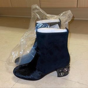 Black Coach Tea Rose Boots